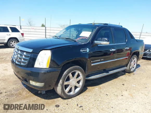 ✅ 2007 Cadillac Escalade EXT • VIN: 3GYFK62867G185746 • Lot: 41855526. Listed on IAAI with 320,458 mi. Free auction sales archive from the USA and detailed vehicle history report at DreamBid. Image 2.
