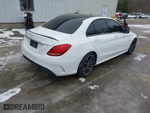 ✅ 2018 Mercedes-Benz C 43 AMG • VIN: 55SWF6EB0JU257182 • Лот: 44066881. Опубліковано раніше на IAAI з пробігом 46 811 миль. Безкоштовний доступ до архіву аукціонних продажів зі США та докладний звіт про історію автомобіля на DreamBid. Зображення 4.