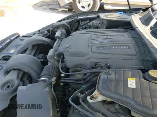 ✅ 2017 Jaguar XJ R-Sport • VIN: SAJWA1C76H8W08819 • Lot: 42181569. Wystawiony na IAAI z przebiegiem 126 679 mil. Bezpłatny archiwum sprzedaży aukcyjnych z USA i szczegółowy raport historii pojazdu na DreamBid. Zdjęcie 19.