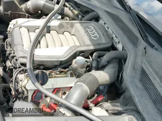 ✅ 2011 Audi A8 • VIN: WAUAVAFD5BN022388 • Lot: 42102765. Listed on IAAI with 141,865 mi. Free auction sales archive from the USA and detailed vehicle history report at DreamBid. Image 13.