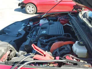 ✅ 2024 Toyota Crown XLE • VIN: JTDAAAAF0R3028242 • Lot: 41673482. Wystawiony na IAAI z przebiegiem 19 306 mil. Bezpłatny archiwum sprzedaży aukcyjnych z USA i szczegółowy raport historii pojazdu na DreamBid. Zdjęcie 22.