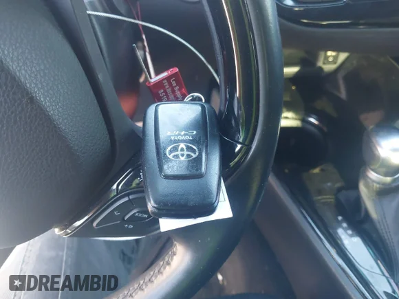 ✅ 2019 Toyota C-HR LE • VIN: JTNKHMBX3K1036065 • Лот: 44720930. Опубліковано раніше на IAAI з пробігом 117 075 миль. Безкоштовний доступ до архіву аукціонних продажів зі США та докладний звіт про історію автомобіля на DreamBid. Зображення 11.