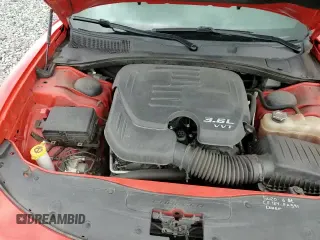 ✅ 2020 Dodge Charger GT • VIN: 2C3CDXHG7LH195949 • Lot: 86152355. Wystawiony na Copart z przebiegiem 89 736 mil. Bezpłatny archiwum sprzedaży aukcyjnych z USA i szczegółowy raport historii pojazdu na DreamBid. Zdjęcie 13.