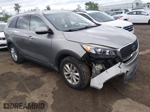 ✅ 2017 Kia Sorento LX • VIN: 5XYPGDA55HG249685 • Lot: 44994158. Listed on IAAI with 177,504 mi. Free auction sales archive from the USA and detailed vehicle history report at DreamBid. Image 1.