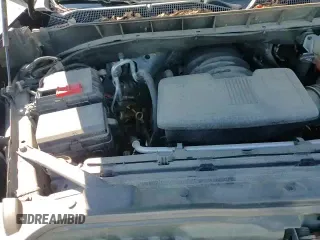 ✅ 2019 Chevrolet Silverado 1500 RST • VIN: 1GCUYEED1KZ322874 • Лот: 82314645. Опубликован ранее на Copart с пробегом 110 426 миль. Бесплатный доступ к архиву аукционных продаж из США и подробный отчёт об истории автомобиля на DreamBid. Изображение 13.