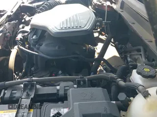 ✅ 2021 Cadillac XT5 AWD Sport • VIN: 1GYKNHRS2MZ201245 • Lot: 42301099. Wystawiony na IAAI z przebiegiem 50 605 mil. Bezpłatny archiwum sprzedaży aukcyjnych z USA i szczegółowy raport historii pojazdu na DreamBid. Zdjęcie 19.