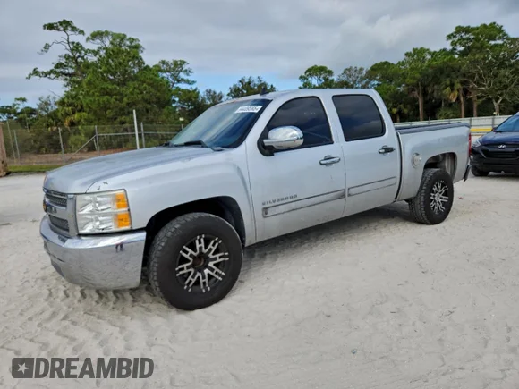 ✅ 2013 Chevrolet Silverado 1500 LT • VIN: 3GCPCSEA6DG212373 • Lot: 94409565. Wystawiony na Copart z przebiegiem 199 855 mil. Bezpłatny archiwum sprzedaży aukcyjnych z USA i szczegółowy raport historii pojazdu na DreamBid. Zdjęcie 1.