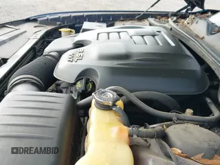 ✅ 2014 Dodge Challenger Rallye Redline • VIN: 2C3CDYAG2EH180147 • Lot: 42949411. Wystawiony na IAAI z przebiegiem 176 484 mil. Bezpłatny archiwum sprzedaży aukcyjnych z USA i szczegółowy raport historii pojazdu na DreamBid. Zdjęcie 19.