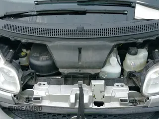 ✅ 2015 Smart fortwo Passion • VIN: WMEEJ3BA9FK820117 • Lot: 42916205. Wystawiony na IAAI z przebiegiem 29 920 mil. Bezpłatny archiwum sprzedaży aukcyjnych z USA i szczegółowy raport historii pojazdu na DreamBid. Zdjęcie 15.