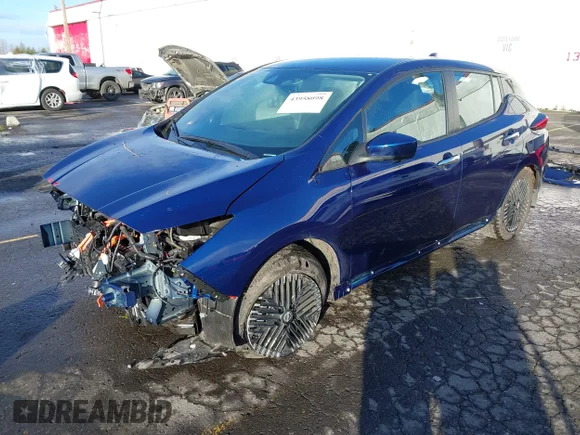 ✅ 2025 Nissan LEAF SV Plus • VIN: 1N4CZ1CV2SC559489 • Lot: 43958098. Listed on IAAI with 7,955 mi. Free auction sales archive from the USA and detailed vehicle history report at DreamBid. Image 2.