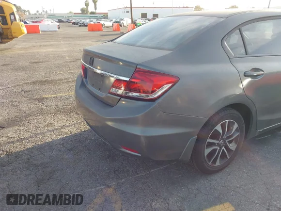 ✅ 2013 Honda Civic EX-L • VIN: 19XFB2F95DE024006 • Лот: 43979899. Опубліковано раніше на IAAI з пробігом 186 422 миль. Безкоштовний доступ до архіву аукціонних продажів зі США та докладний звіт про історію автомобіля на DreamBid. Зображення 4.