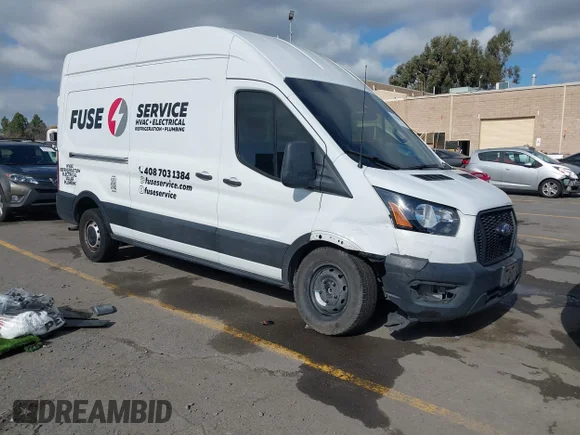 ✅ 2021 Ford Transit Cargo • VIN: 1FTBR1X81MKA13155 • Лот: 44358264. Опубліковано раніше на IAAI з пробігом 108 719 миль. Безкоштовний доступ до архіву аукціонних продажів зі США та докладний звіт про історію автомобіля на DreamBid. Зображення 1.