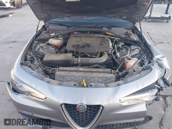 ✅ 2018 Alfa Romeo Giulia Ti Sport • VIN: ZARFAEEN5J7588615 • Lot: 44185865. Listed on IAAI with 70,080 mi. Free auction sales archive from the USA and detailed vehicle history report at DreamBid. Image 10.