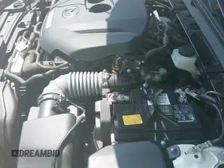 ✅ 2022 Mazda CX-30 Premium • VIN: 3MVDMBDY4NM438492 • Lot: 42884802. Wystawiony na IAAI z przebiegiem 28 617 mil. Bezpłatny archiwum sprzedaży aukcyjnych z USA i szczegółowy raport historii pojazdu na DreamBid. Zdjęcie 18.