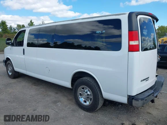 ✅ 2015 Chevrolet Express 3500 • VIN: 1GAZG1FF1F1176880 • Lot: 43159065. Listed on IAAI with 172,545 mi. Free auction sales archive from the USA and detailed vehicle history report at DreamBid. Image 3.