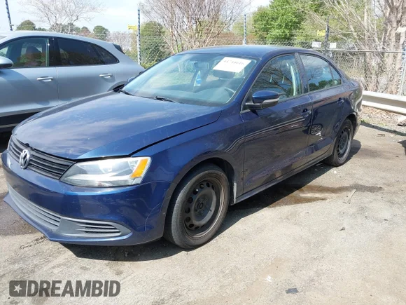 ✅ 2012 Volkswagen Jetta SE • VIN: 3VWDP7AJXCM387572 • Lot: 44744616. Listed on IAAI with 165,996 mi. Free auction sales archive from the USA and detailed vehicle history report at DreamBid. Image 2.