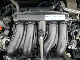 ✅ 2018 Honda Fit LX • VIN: 3HGGK5H45JM728295 • Lot: 89684015. Listed on Copart with 62,113 mi. Free auction sales archive from the USA and detailed vehicle history report at DreamBid. Image 15.