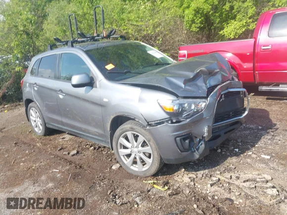 ✅ 2015 Mitsubishi Outlander ES • VIN: 4A4AP3AW1FE039382 • Lot: 45021968. Wystawiony na IAAI z przebiegiem 125 930 mil. Bezpłatny archiwum sprzedaży aukcyjnych z USA i szczegółowy raport historii pojazdu na DreamBid. Zdjęcie 1.