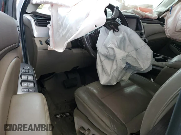 ✅ 2020 GMC Yukon XL SLT • VIN: 1GKS1GKC7LR240169 • Lot: 45756745. Wystawiony na Copart z przebiegiem 112 624 mil. Bezpłatny archiwum sprzedaży aukcyjnych z USA i szczegółowy raport historii pojazdu na DreamBid. Zdjęcie 8.