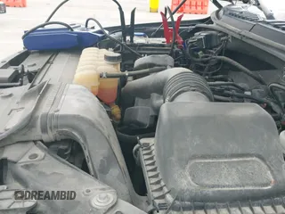 ✅ 2018 Ford F-150 XL • VIN: 1FTEW1E56JKF51814 • Лот: 42206392. Опубликован ранее на IAAI с пробегом 221 665 миль. Бесплатный доступ к архиву аукционных продаж из США и подробный отчёт об истории автомобиля на DreamBid. Изображение 19.