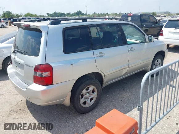 ✅ 2007 Toyota Highlander • VIN: JTEGD21A770168505 • Lot: 43150362. Wystawiony na IAAI z przebiegiem 284 671 mil. Bezpłatny archiwum sprzedaży aukcyjnych z USA i szczegółowy raport historii pojazdu na DreamBid. Zdjęcie 4.