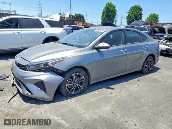 ✅ 2022 Kia Forte LXS • VIN: 3KPF24AD6NE434497 • Lot: 56369766. Wystawiony na Copart z przebiegiem 89 404 mil. Bezpłatny archiwum sprzedaży aukcyjnych z USA i szczegółowy raport historii pojazdu na DreamBid. Zdjęcie 1.