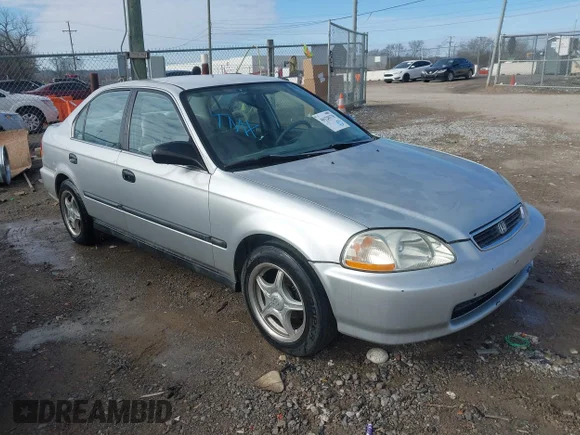 ✅ 1997 Honda Civic LX • VIN: JHMEJ6576VS013146 • Lot: 44120378. Wystawiony na IAAI z przebiegiem 241 910 mil. Bezpłatny archiwum sprzedaży aukcyjnych z USA i szczegółowy raport historii pojazdu na DreamBid. Zdjęcie 1.