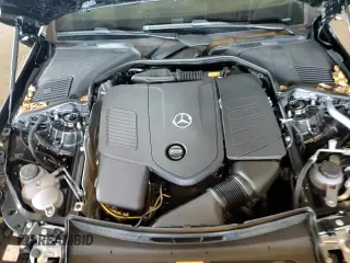 ✅ 2025 Mercedes-Benz C 300 • VIN: W1KAF4GB2SR254234 • Lot: 90086845. Wystawiony na Copart z przebiegiem 4 733 mil. Bezpłatny archiwum sprzedaży aukcyjnych z USA i szczegółowy raport historii pojazdu na DreamBid. Zdjęcie 13.