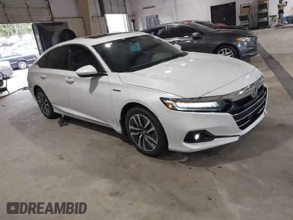 ✅ 2021 Honda Accord EX • VIN: 1HGCV3F43MA000540 • Лот: 45220910. Опубликован ранее на IAAI с пробегом 35 439 миль. Бесплатный доступ к архиву аукционных продаж из США и подробный отчёт об истории автомобиля на DreamBid. Изображение 1.