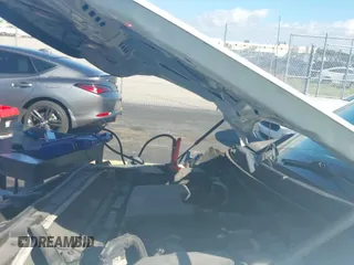 ✅ 2020 Chevrolet Silverado 1500 Custom • VIN: 1GCPWBEF8LZ110333 • Lot: 43710126. Wystawiony na IAAI z przebiegiem 65 368 mil. Bezpłatny archiwum sprzedaży aukcyjnych z USA i szczegółowy raport historii pojazdu na DreamBid. Zdjęcie 20.