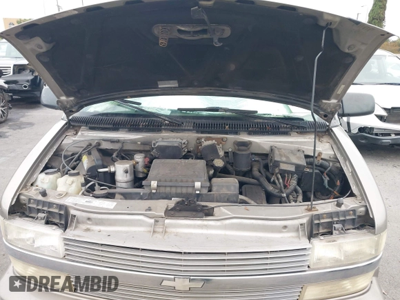 ✅ 2001 Chevrolet Astro • VIN: 1GNDM19W81B115221 • Lot: 42335124. Wystawiony na IAAI z przebiegiem Nie podano. Bezpłatny archiwum sprzedaży aukcyjnych z USA i szczegółowy raport historii pojazdu na DreamBid. Zdjęcie 10.