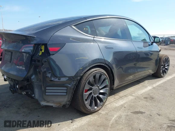 ✅ 2024 Tesla Model Y Performance • VIN: 7SAYGDEF0RF036131 • Лот: 44583853. Опубліковано раніше на IAAI з пробігом 27 129 миль. Безкоштовний доступ до архіву аукціонних продажів зі США та докладний звіт про історію автомобіля на DreamBid. Зображення 4.