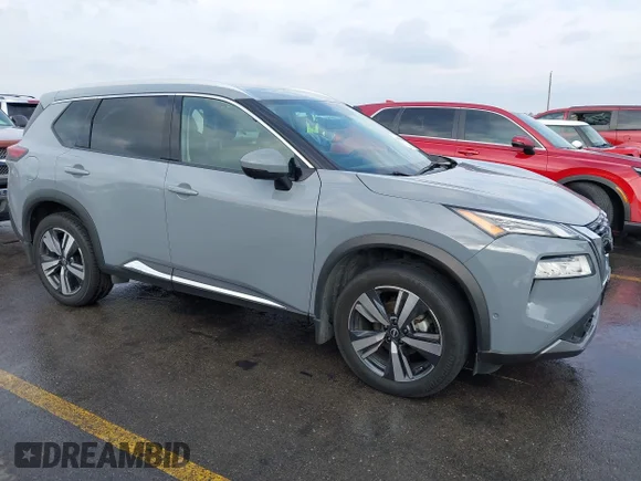 ✅ 2022 Nissan Rogue SL • VIN: 5N1BT3CB4NC729683 • Lot: 44096680. Wystawiony na IAAI z przebiegiem 21 840 mil. Bezpłatny archiwum sprzedaży aukcyjnych z USA i szczegółowy raport historii pojazdu na DreamBid. Zdjęcie 1.