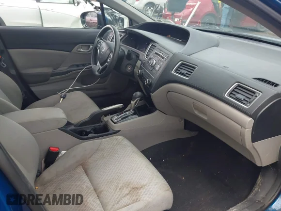 ✅ 2014 Honda Civic LX • VIN: 2HGFB2F52EH530977 • Lot: 45325281. Wystawiony na IAAI z przebiegiem 190 137 mil. Bezpłatny archiwum sprzedaży aukcyjnych z USA i szczegółowy raport historii pojazdu na DreamBid. Zdjęcie 5.