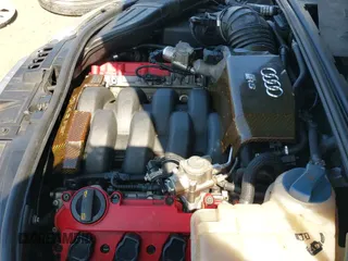 ✅ 2007 Audi RS 4 • VIN: WUARU98E67N903933 • Лот: 42417489. Опубликован ранее на IAAI с пробегом 129 808 миль. Бесплатный доступ к архиву аукционных продаж из США и подробный отчёт об истории автомобиля на DreamBid. Изображение 19.