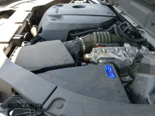 ✅ 2018 Volvo XC60 Inscription • VIN: LYVBR0DL2JB082482 • Lot: 42524955. Listed on IAAI with 46,535 mi. Free auction sales archive from the USA and detailed vehicle history report at DreamBid. Image 19.