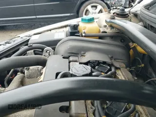 ✅ 2005 Volvo V70 • VIN: YV1SW592752460495 • Lot: 41910539. Wystawiony na IAAI z przebiegiem 202 856 mil. Bezpłatny archiwum sprzedaży aukcyjnych z USA i szczegółowy raport historii pojazdu na DreamBid. Zdjęcie 12.