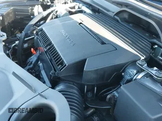 ✅ 2025 Honda Pilot EX-L • VIN: 5FNYG1H40SB143949 • Lot: 43420099. Listed on IAAI with 1,231 mi. Free auction sales archive from the USA and detailed vehicle history report at DreamBid. Image 19.