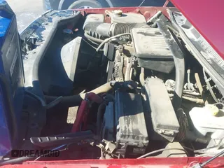 ✅ 2006 Jeep Commander • VIN: 1J8HG48KX6C221763 • Lot: 40786413. Wystawiony na IAAI z przebiegiem 268 926 mil. Bezpłatny archiwum sprzedaży aukcyjnych z USA i szczegółowy raport historii pojazdu na DreamBid. Zdjęcie 14.