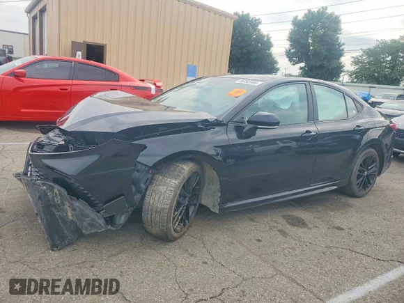 ✅ 2025 Toyota Camry LE • VIN: 4T1DAACK7SU013644 • Лот: 55093166. Опубликован ранее на Copart с пробегом Не указан. Бесплатный доступ к архиву аукционных продаж из США и подробный отчёт об истории автомобиля на DreamBid. Изображение 1.