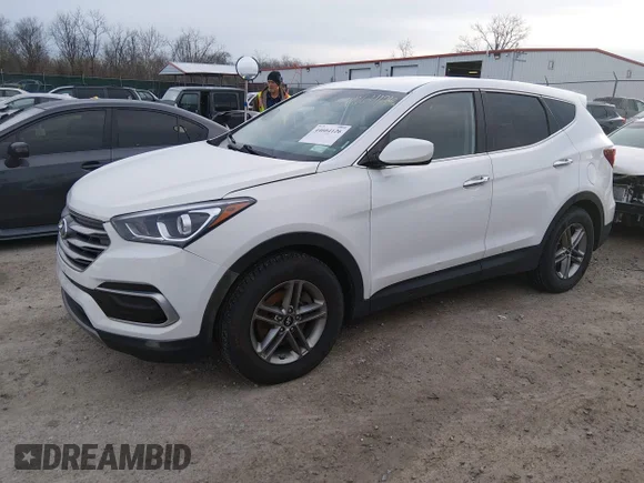 ✅ 2017 Hyundai Santa Fe 2.4L • VIN: 5NMZT3LB0HH014974 • Лот: 44664126. Опубликован ранее на IAAI с пробегом 131 669 миль. Бесплатный доступ к архиву аукционных продаж из США и подробный отчёт об истории автомобиля на DreamBid. Изображение 2.