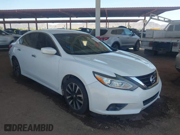 ✅ 2018 Nissan Altima S • VIN: 1N4AL3AP9JC211115 • Lot: 45268463. Wystawiony na IAAI z przebiegiem 166 493 mil. Bezpłatny archiwum sprzedaży aukcyjnych z USA i szczegółowy raport historii pojazdu na DreamBid. Zdjęcie 1.