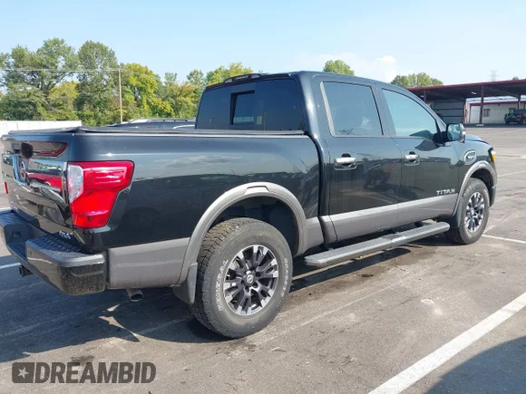 ✅ 2017 Nissan Titan SV • VIN: 1N6AA1E51HN527732 • Lot: 43197167. Wystawiony na IAAI z przebiegiem 46 906 mil. Bezpłatny archiwum sprzedaży aukcyjnych z USA i szczegółowy raport historii pojazdu na DreamBid. Zdjęcie 4.