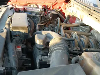 ✅ 2013 Ford F-150 XLT • VIN: 1FTFX1EF0DFB65705 • Lot: 43688029. Wystawiony na IAAI z przebiegiem 263 518 mil. Bezpłatny archiwum sprzedaży aukcyjnych z USA i szczegółowy raport historii pojazdu na DreamBid. Zdjęcie 19.