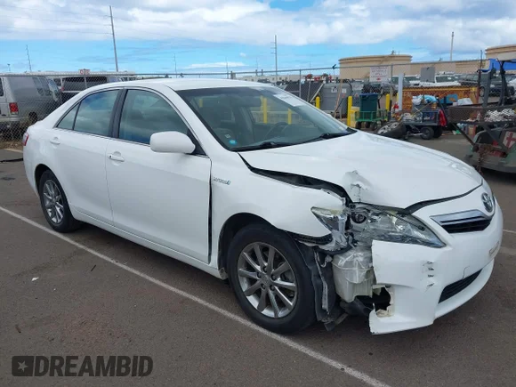 ✅ 2010 Toyota Camry • VIN: JTNBB3EK8A3053541 • Лот: 45644578. Опубликован ранее на IAAI с пробегом 92 770 миль. Бесплатный доступ к архиву аукционных продаж из США и подробный отчёт об истории автомобиля на DreamBid. Изображение 1.