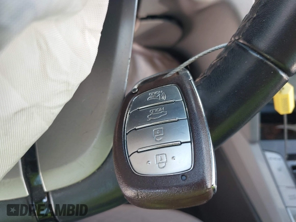 ✅ 2020 Hyundai Elantra SEL • VIN: 5NPD84LF2LH557761 • Lot: 45044276. Wystawiony na IAAI z przebiegiem 82 042 mil. Bezpłatny archiwum sprzedaży aukcyjnych z USA i szczegółowy raport historii pojazdu na DreamBid. Zdjęcie 11.