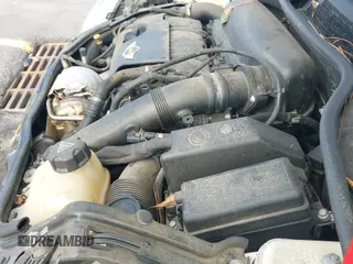 ✅ 2014 MINI Convertible S • VIN: WMWZP3C52ET706689 • Lot: 42813835. Wystawiony na IAAI z przebiegiem 91 081 mil. Bezpłatny archiwum sprzedaży aukcyjnych z USA i szczegółowy raport historii pojazdu na DreamBid. Zdjęcie 19.