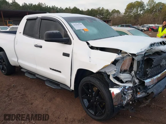 ✅ 2021 Toyota Tundra SR • VIN: 5TFRY5F16MX289394 • Lot: 41315744. Wystawiony na IAAI z przebiegiem 25 916 mil. Bezpłatny archiwum sprzedaży aukcyjnych z USA i szczegółowy raport historii pojazdu na DreamBid. Zdjęcie 1.