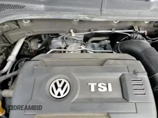 ✅ 2018 Volkswagen Golf S • VIN: 3VWG17AU1JM284286 • Lot: 84986585. Listed on Copart with 128,933 mi. Free auction sales archive from the USA and detailed vehicle history report at DreamBid. Image 14.