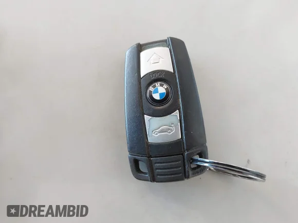 ✅ 2008 BMW 5 Series 528xi • VIN: WBANV13558CZ55808 • Lot: 44495415. Wystawiony na IAAI z przebiegiem 247 336 mil. Bezpłatny archiwum sprzedaży aukcyjnych z USA i szczegółowy raport historii pojazdu na DreamBid. Zdjęcie 11.